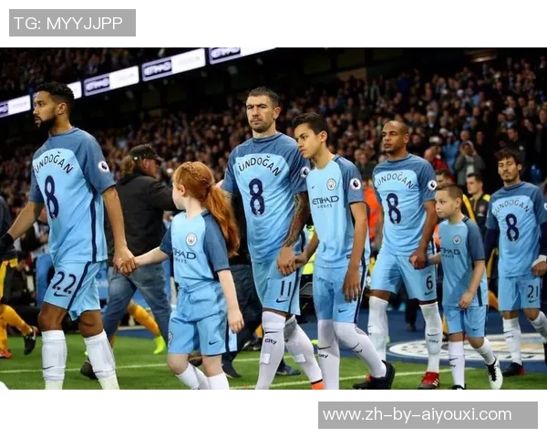 足球巨星温情时刻怀抱大鱼引发网友热议与欢乐讨论 足球巨星温情时刻怀抱大鱼引发网友热议与欢乐讨论